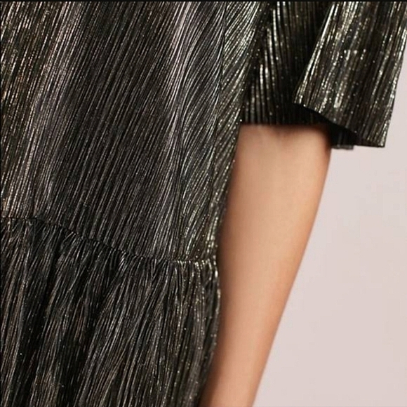 Anthropologie Shine Peplum Top size Medium - Picture 5 of 7